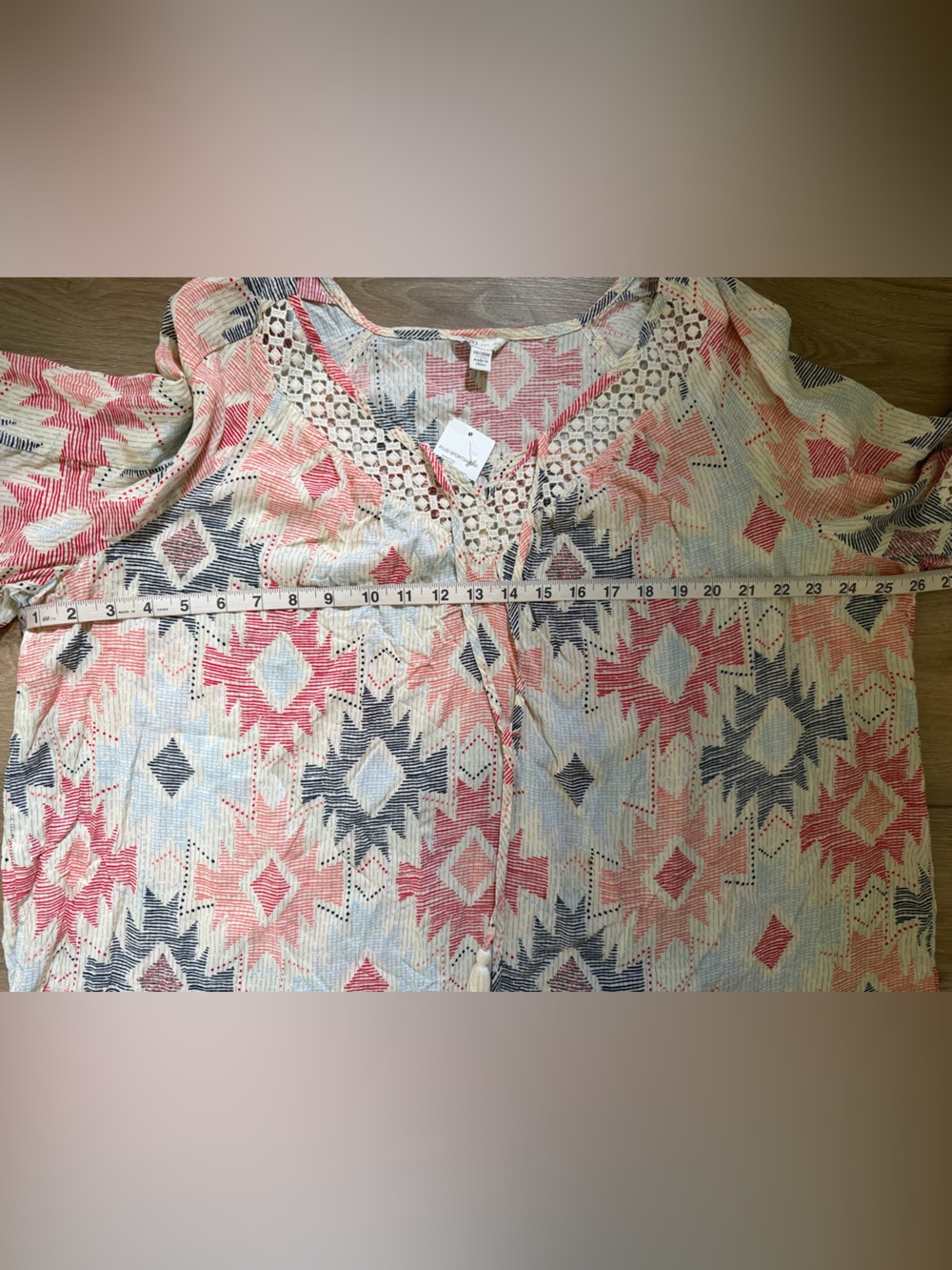 CATO Geometric Crochet Trim Top NWT - Picture 2 of 5
